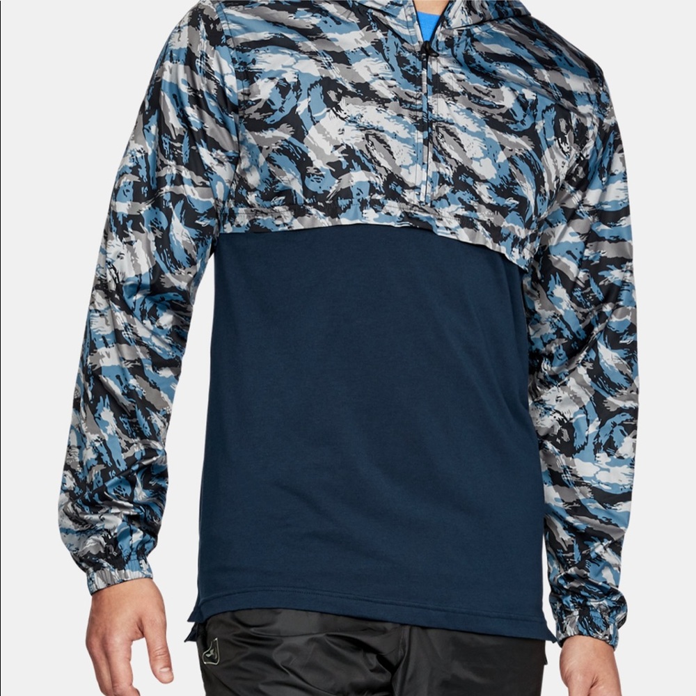 Under Armour Men’s Windbreaker size XL blue